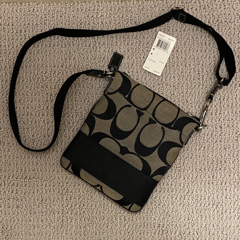 Coach Signature Black and white Crossbody Bag